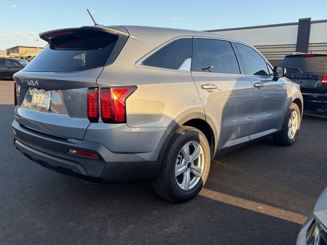 2023 Kia Sorento LX