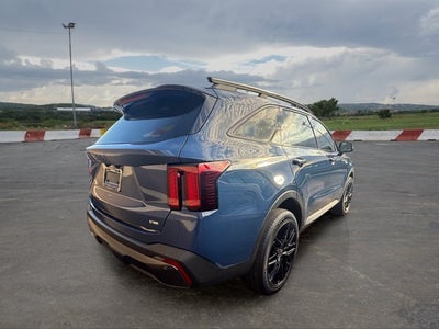 2025 Kia Sorento X-Line EX