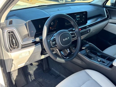 2024 Kia Sorento S