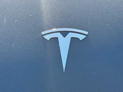 2023 Tesla Model Y RWD