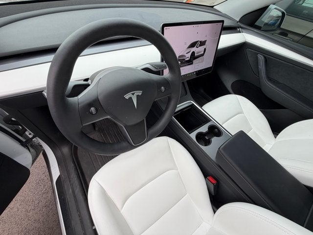 2025 Tesla Model Y Long Range