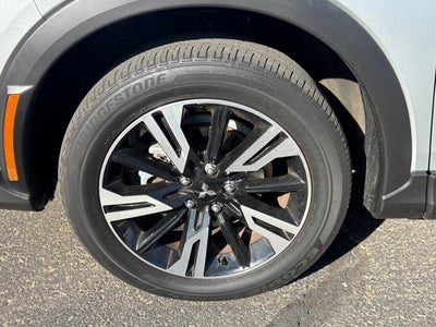2025 Mitsubishi Eclipse Cross Base