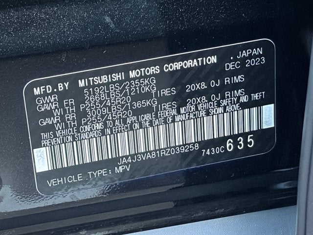 2024 Mitsubishi Outlander Base