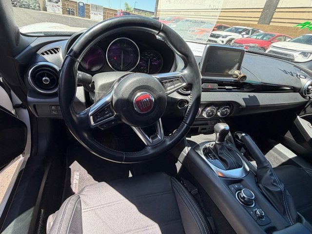 2019 FIAT 124 Spider Lusso