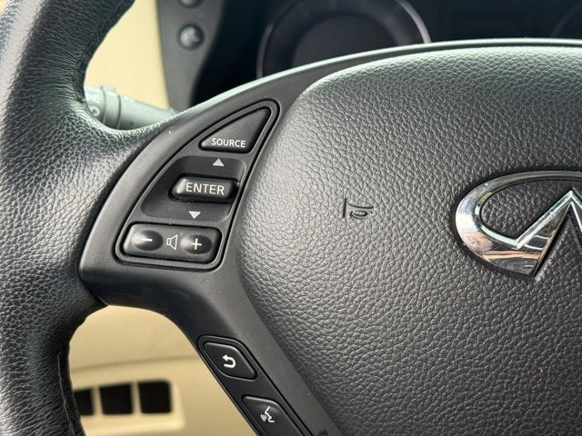 2016 INFINITI QX50 RWD 4dr