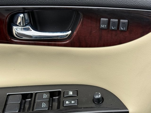 2016 INFINITI QX50 RWD 4dr