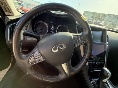 2017 INFINITI Q50 2.0t