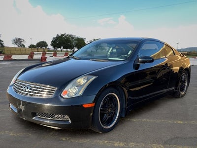 2004 INFINITI G35 Coupe w/Leather