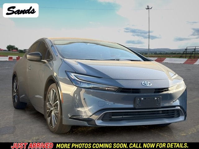 2024 Toyota Prius XLE AWD's photo
