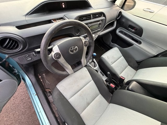 2014 Toyota Prius c Base