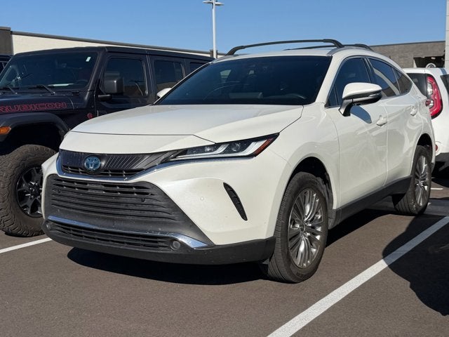 2022 Toyota Venza Base