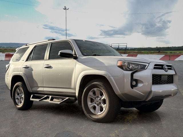 2022 Toyota 4Runner SR5