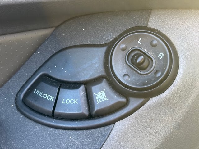 2003 Hyundai Santa Fe Base