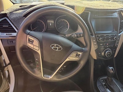 2018 Hyundai Santa Fe SE