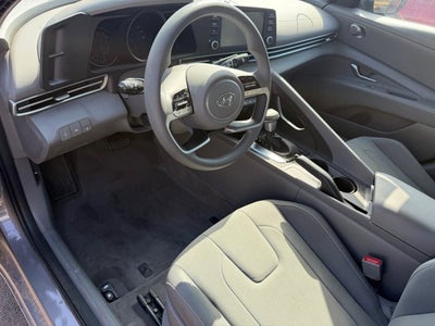 2022 Hyundai Elantra SEL