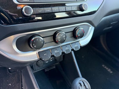 2016 Kia Rio LX