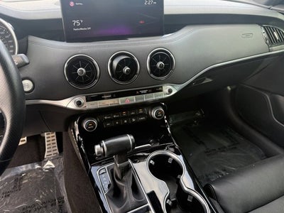 2022 Kia Stinger GT-Line