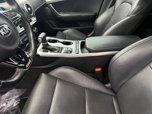 2021 Kia Stinger GT1