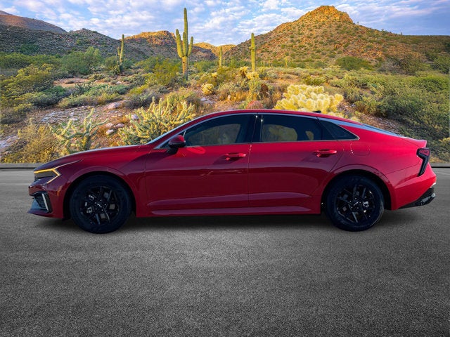 2025 Kia K5 LXS