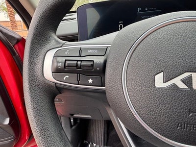 2025 Kia K5 LXS