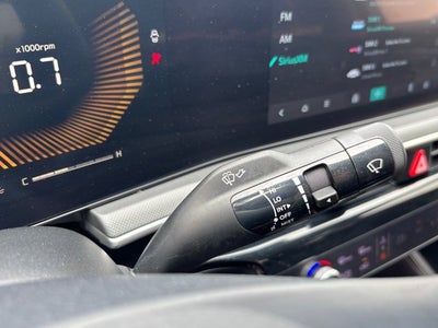 2025 Kia K5 LXS