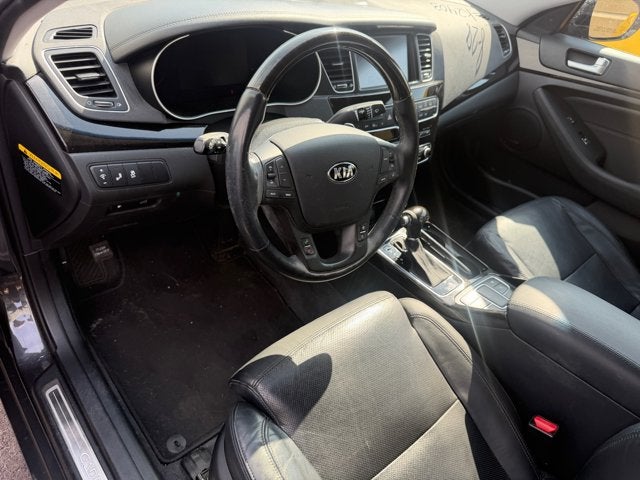 2016 Kia Cadenza Premium