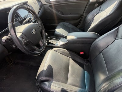 2016 Kia Cadenza Premium