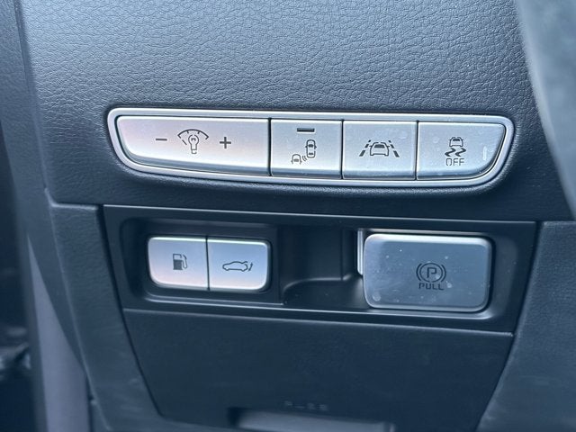 2020 Kia K900 Luxury