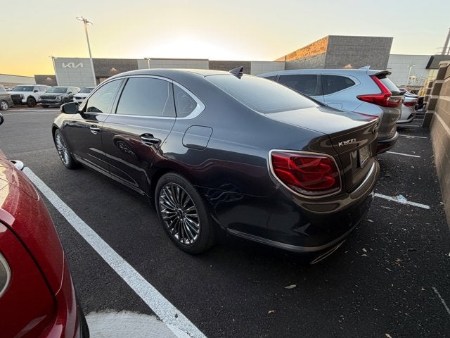 2020 Kia K900 Luxury