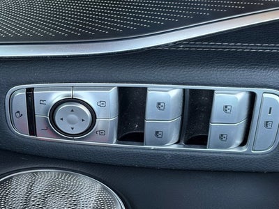 2020 Kia K900 Luxury