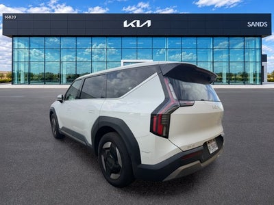 2024 Kia EV9 Light Long Range