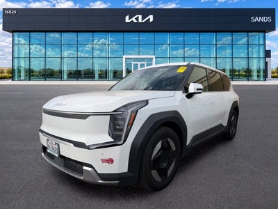 2024 Kia EV9 Light Long Range