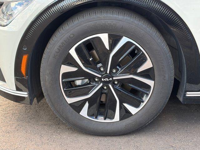 2024 Kia EV6 Wind