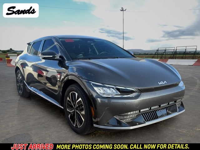 2023 Kia EV6 Wind