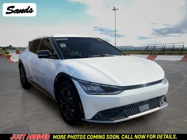 2024 Kia EV6 Wind