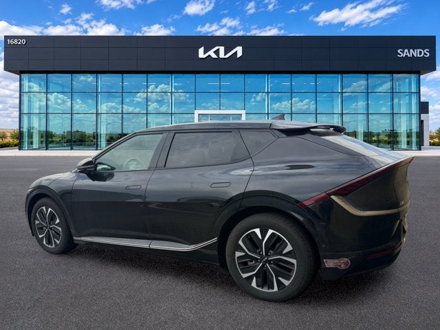 2023 Kia EV6 Wind