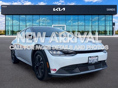 2023 Kia EV6 Light