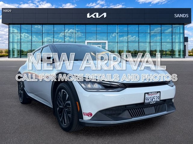 2023 Kia EV6 Light