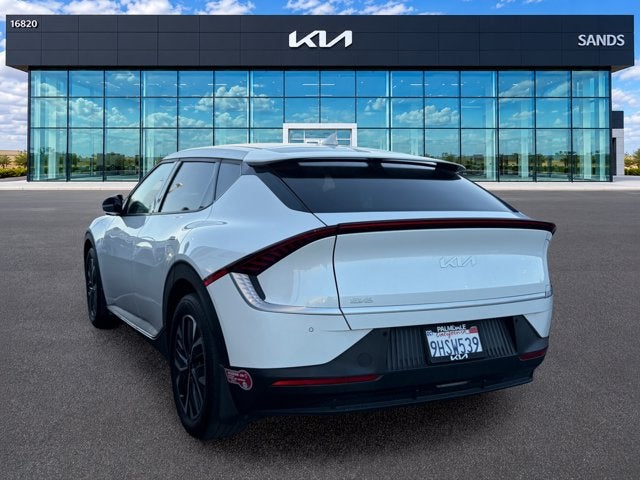 2023 Kia EV6 Light