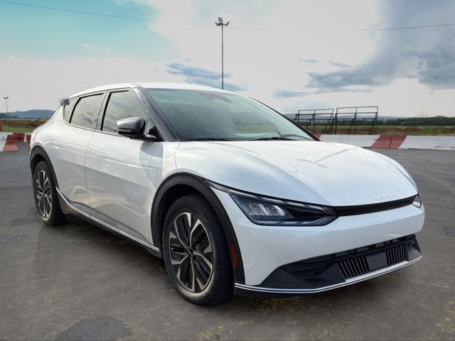 2024 Kia EV6 Light