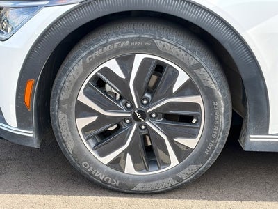 2024 Kia EV6 Light