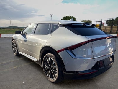 2022 Kia EV6 Wind