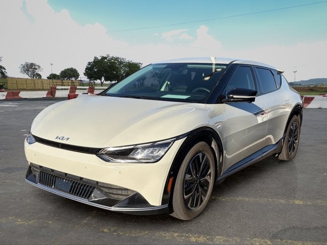 2022 Kia EV6 Wind