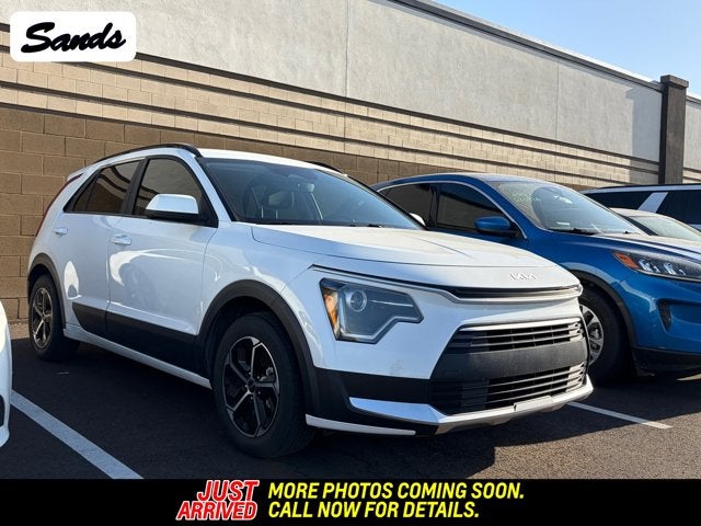 2024 Kia Niro LX