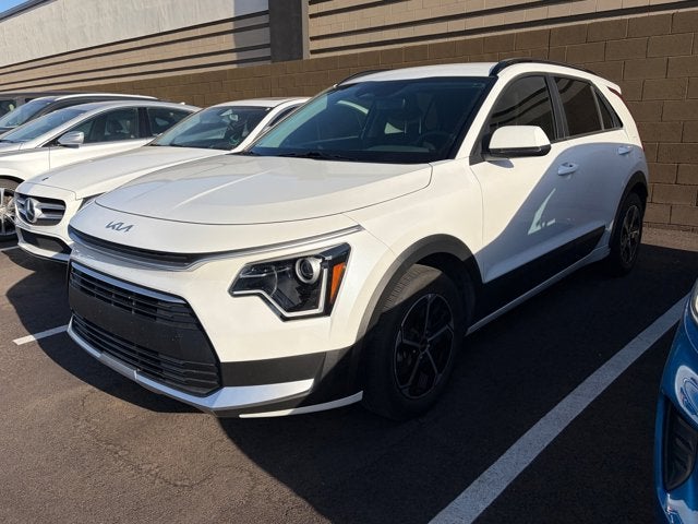 2024 Kia Niro LX