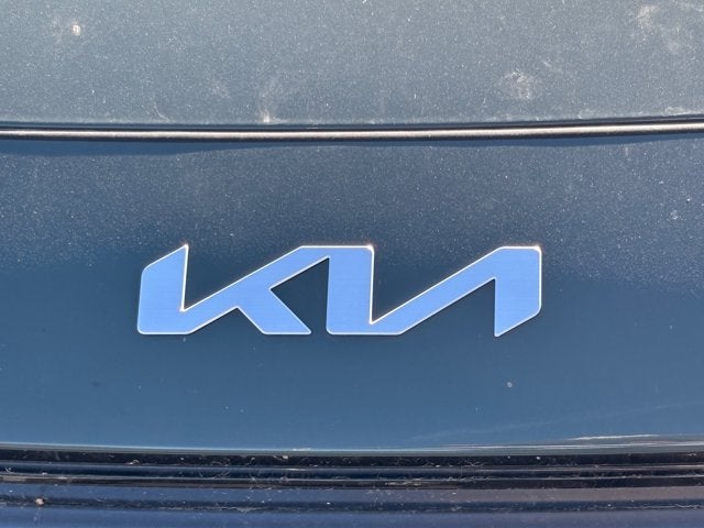 2024 Kia Niro SX