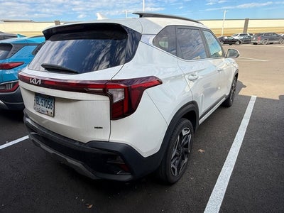 2024 Kia Seltos SX