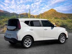 2025 Kia Soul Base