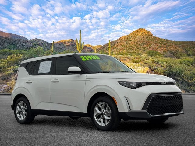 2024 Kia Soul LX