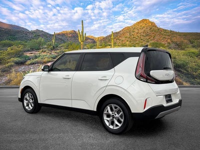 2024 Kia Soul LX